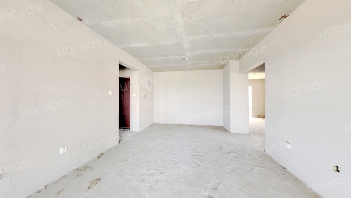 此房房本满二，南北通透格局，楼层中高层，明厨明卫-客厅