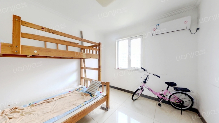 天地新城 3室2厅 南 北-卧室B