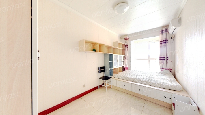 天地新城 3室2厅 南 北-卧室C