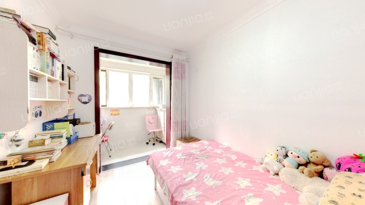 电梯洋房 南北通透板楼 中间楼层 采光好视野好-卧室B