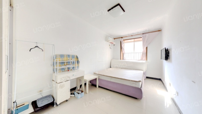 冠云路沿线 2居室 精装修 采光充足 通风好-卧室B