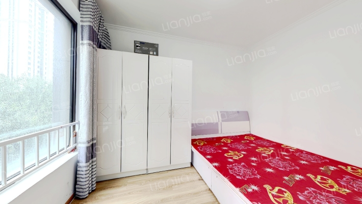 新干线南向两居  采光好 楼间距大 视野开阔-卧室B