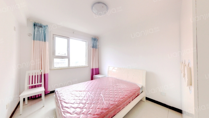 南北通透  两居室 婚房精装修  采光很好-卧室A