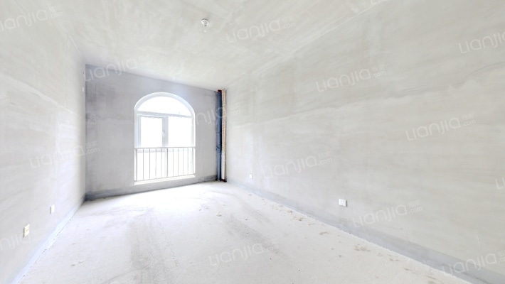 三层别墅 户型方正  顶层露台 一层养花-卧室B