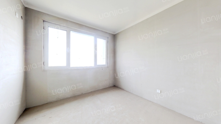 南北通透 大三居 明厨明卫 采光好 央企社区-卧室A