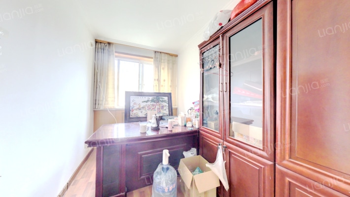 房本满五，双拼别墅，边户，纯南大院子-卧室D