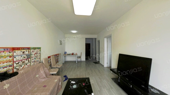 精装修  楼的位置好  欢迎看房-客厅