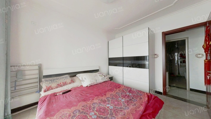 联合七号院      全南两居       精装-卧室B