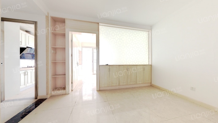 冠云路旁，一居室带阳台，全新装修，满五唯一-客厅