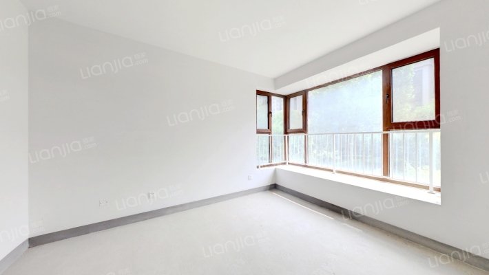 新干线大四居 明厨明卫 楼前洋房-卧室D