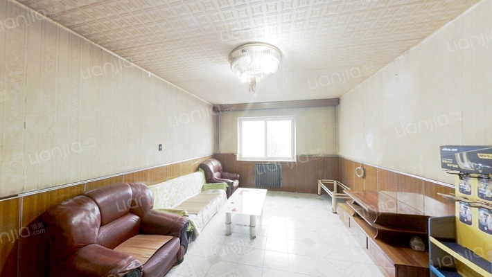 无公摊，稀有板楼社区 南北通透户型，采光好-客厅