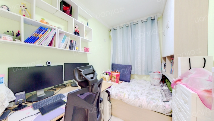 高品质好环境，南向三居精装修，采光充足-卧室B