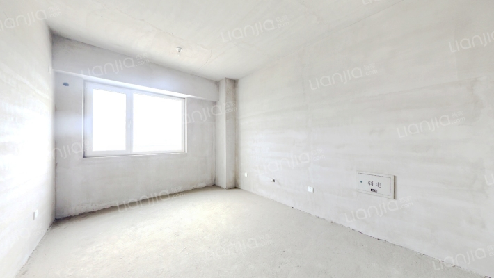 房本满五年唯一住宅，采光好，视野好，业主诚心出售。-客厅