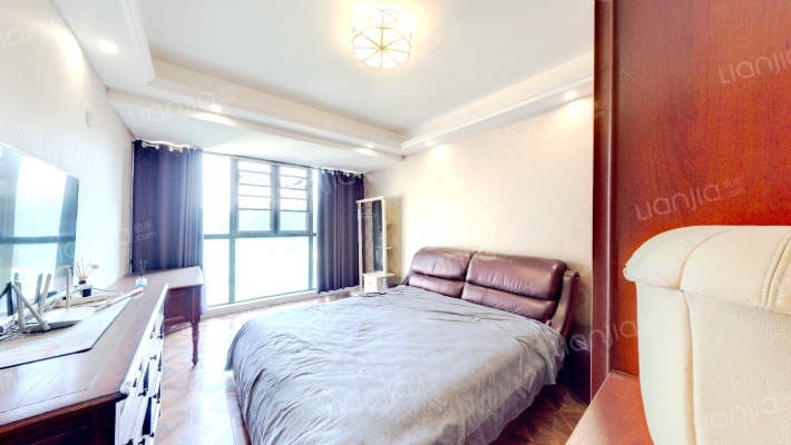 房子精装修，小区环境优美，光线美丽，-卧室B