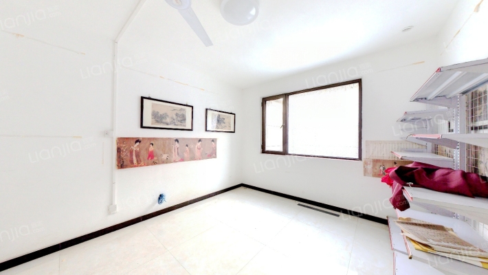 鸿坤理想湾南区别墅，带小院，负一层和地上二层。-卧室A