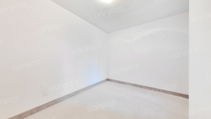 高铁新干线 2室1厅 南-卧室A