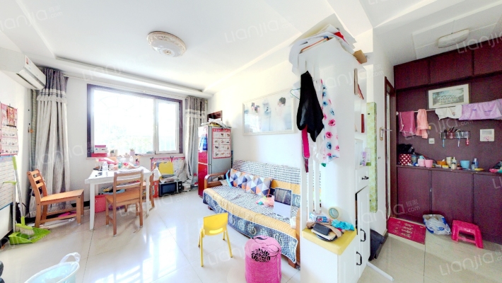 三义，双塔片区，电梯房，两居，地下车库-客厅