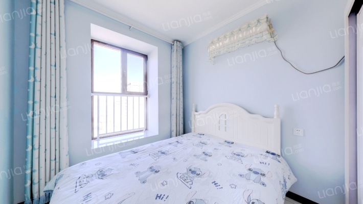 明厨明卫两居，精装修自住标准，税费低.-卧室A