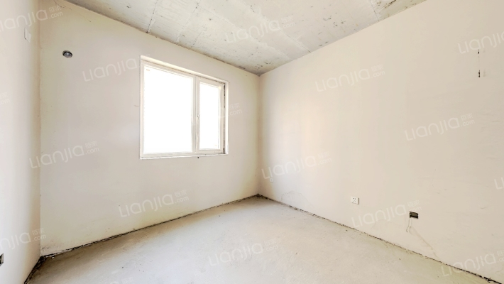 此房是南北通透大三居，户型好 无遮挡，交通便利..-卧室A