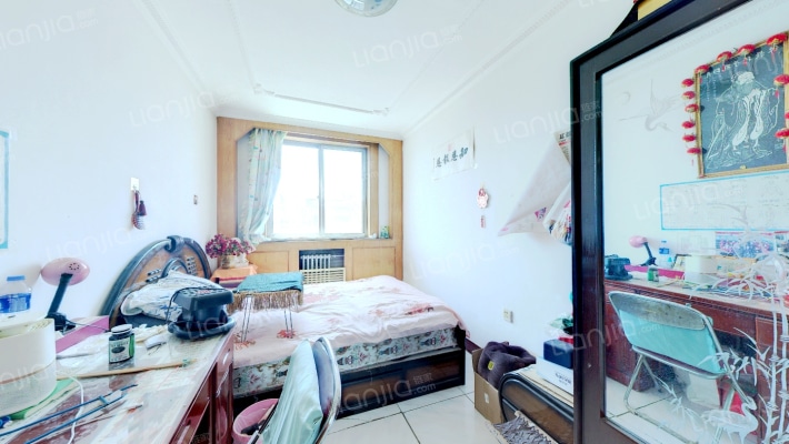 三阳开泰户型，房本满五唯一，税费低，采光好。-卧室B