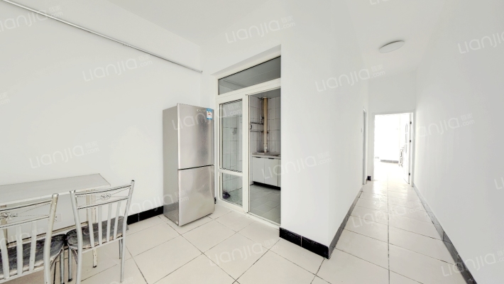 范阳路上 南北通透大两居 房本满五唯一-餐厅