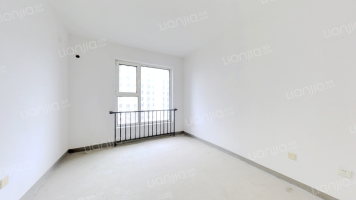 狮子城南北三局，带独立防火门大三居随意装修房本满二-卧室C