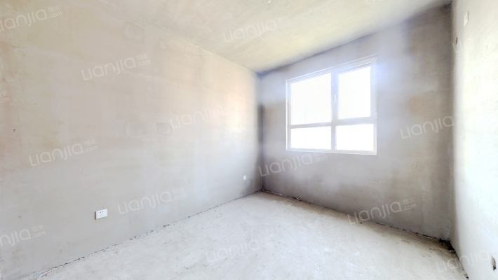 此房格局户型方正，中间楼层，满二税费少，南北通透-卧室A