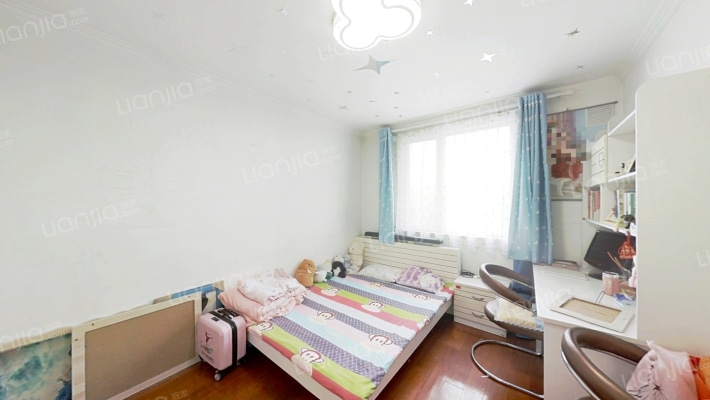 翡翠城南北通透两居室，房本满五，业主诚心出售-卧室B