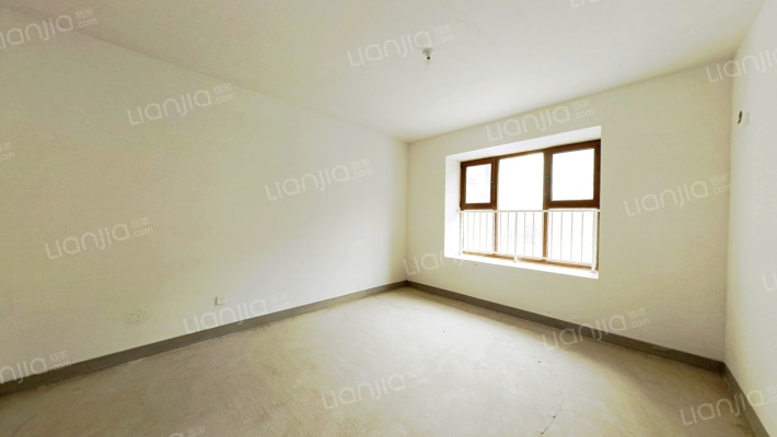 高铁新干线 3室1厅 南 北-卧室C