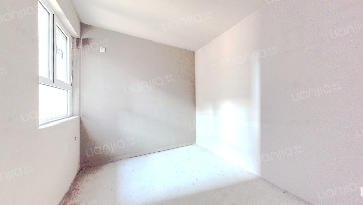 朝南两居，中间楼层，采光好，环境好-卧室A