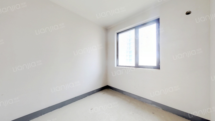 天伦湾嘉园 3室1厅 南 北-卧室C