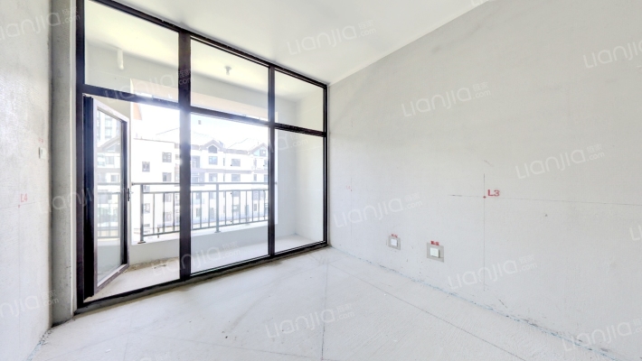 出售凤麟府南北通透三居双卫洋房 楼为好-卧室C