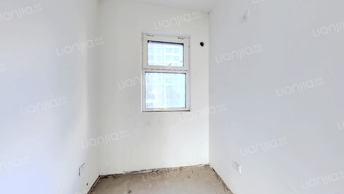 南北通透，全天采光，无遮挡，房本满二，随时过户-卧室A