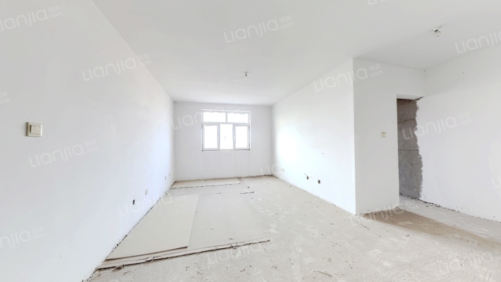 冠云路 花溪渡 南北通透两居 精装自住 看房随时-客厅