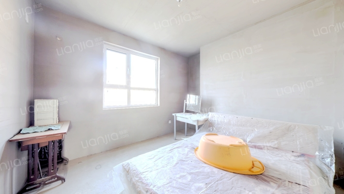 南北三居室，户型方正，小区人车分流-卧室B