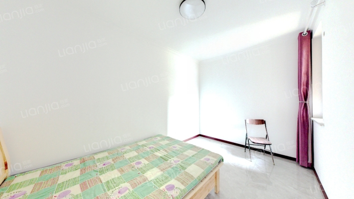 鸿坤理想湾   南向三居室   中间楼层   视野好-卧室A