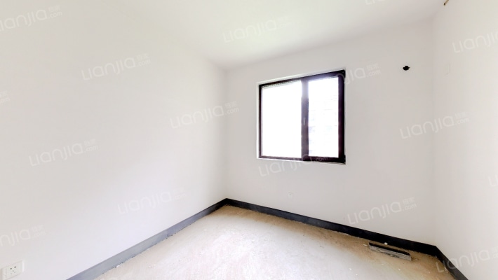 鸿坤洋房三居室   电梯入户  全明格局   满二年-卧室A