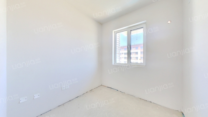 双语，三居室双卫，一梯两户，带车位-卧室C