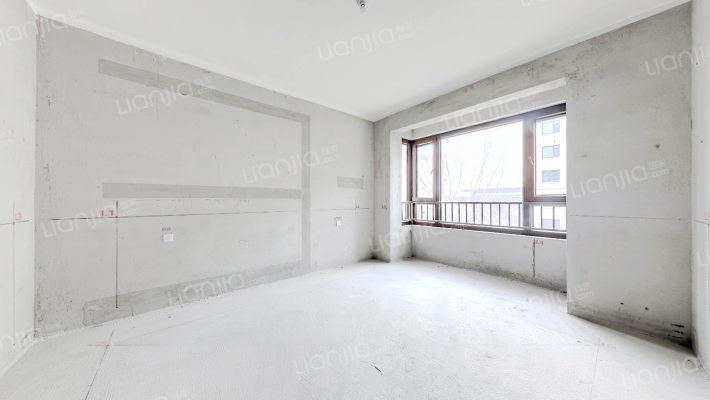 七米横厅 前有露台后有花园  小区环境优美-卧室A