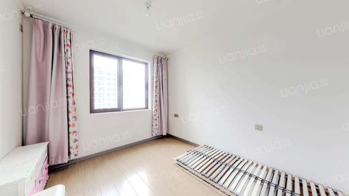 中国铁建樾府国际 2室2厅 南 北-卧室B