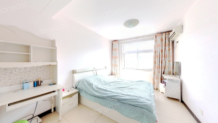 房子本满二，南北通透两居精装两居-卧室B