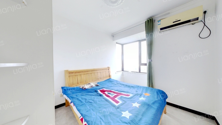 华阳路，天伦湾小区，环境好，集中供暖，二居室。-卧室B