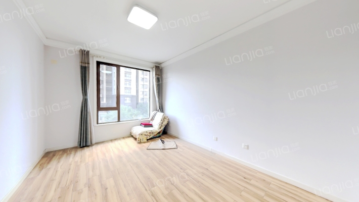 鸿坤理想湾明厨明卫的两居，中间楼层采光.好税费低-卧室B