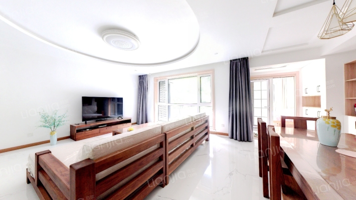 高铁新干线洋房一层带前后花园精装未住，业主靠谱！-客厅