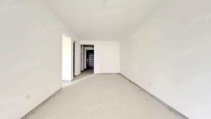 经典两居，带车位，户型方正，采光好-客厅