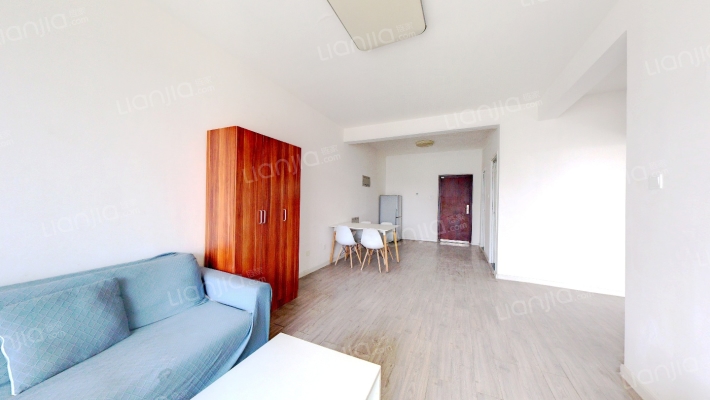 联合七号院东南大两居，全明格局，采光无遮挡-客厅