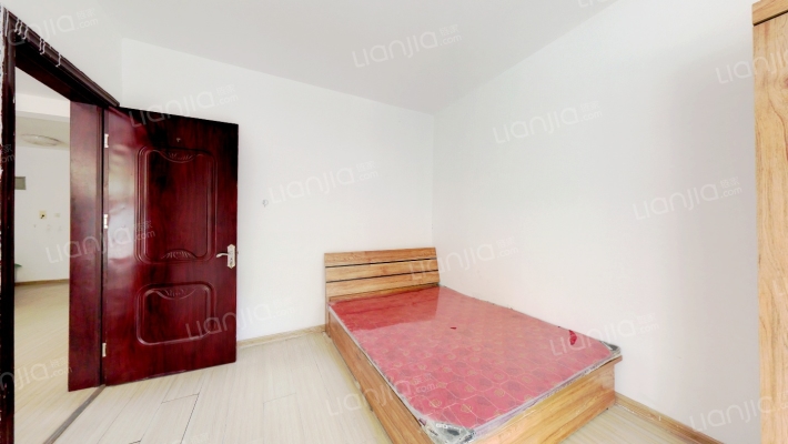 华阳路停车方便 朝南两居 户型方正-卧室A