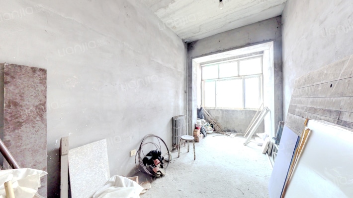 主城区东兴北街 板楼一层 大四居 集中供暖-卧室C