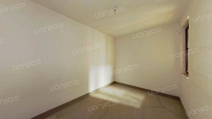 朝南的三居室 利用空间大 楼间距宽 视野开阔-卧室A