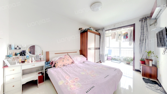 内部有幼儿园，西丁的，房本满二 视野好-卧室A